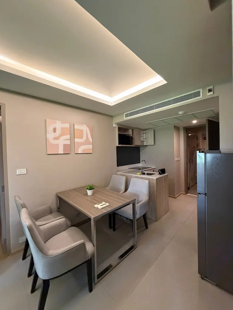 Photo 9 of listing DA-3373587: 2-bedroom condo (51.1 sq.m.) at Urbitia Thong Lo