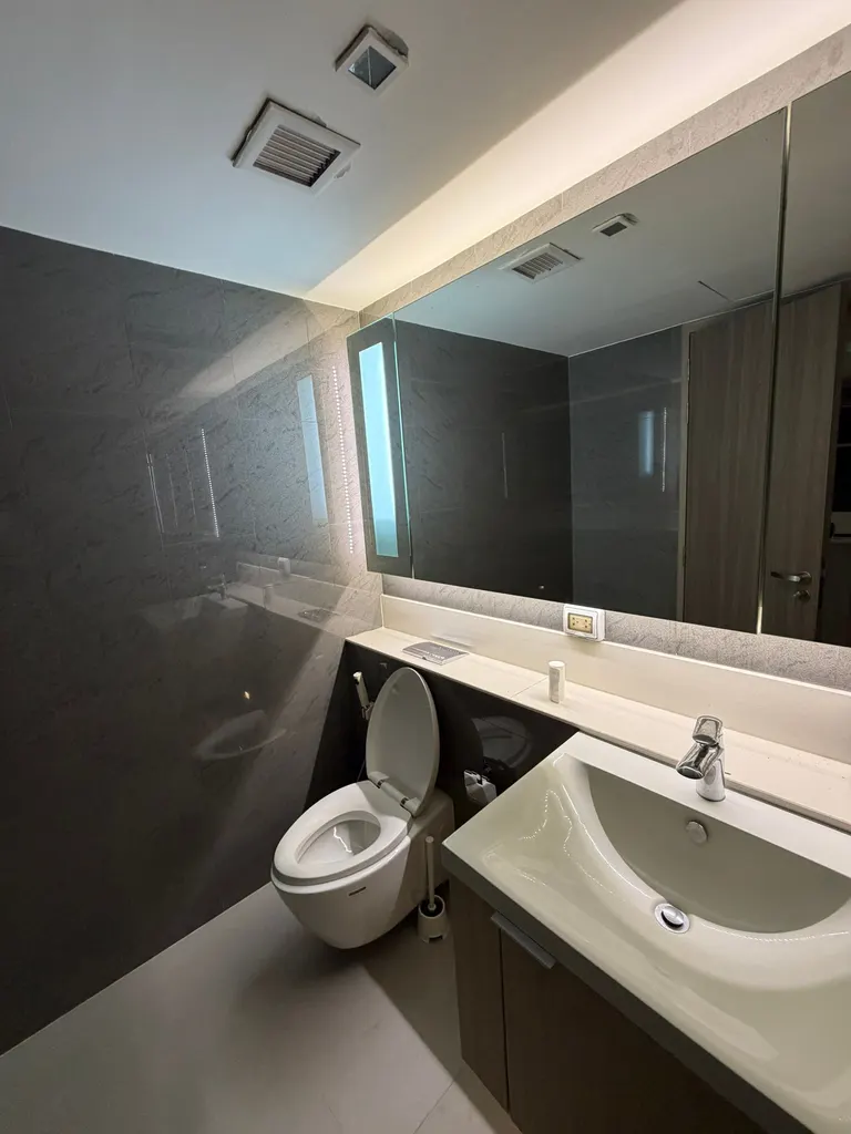 Photo 13 of listing DA-3373643: 2-bedroom condo (57.59 sq.m.) at Urbitia Thong Lo