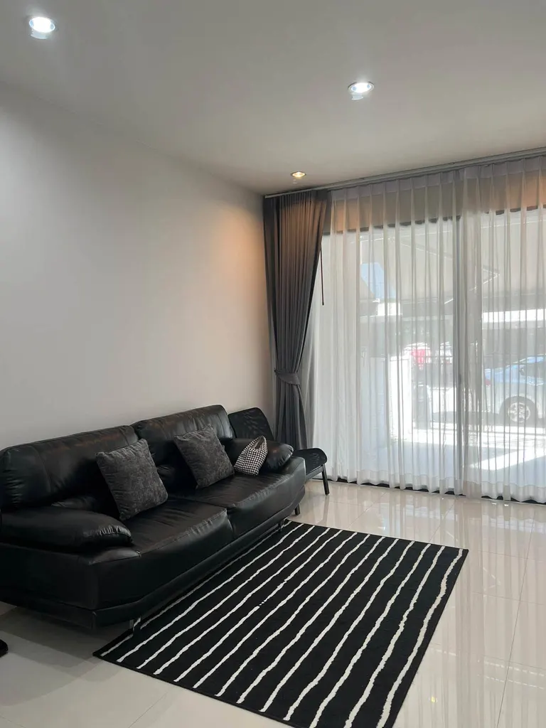 Photo 2 of listing DA-3373735: 2-bedroom townhouse (150 sq.m.) at Baan Klang Muang Rama 9-Krungthep Kreetha