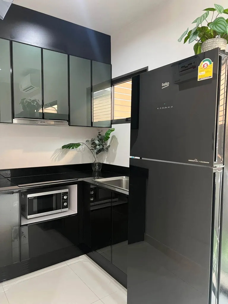 Photo 3 of listing DA-3373735: 2-bedroom townhouse (150 sq.m.) at Baan Klang Muang Rama 9-Krungthep Kreetha
