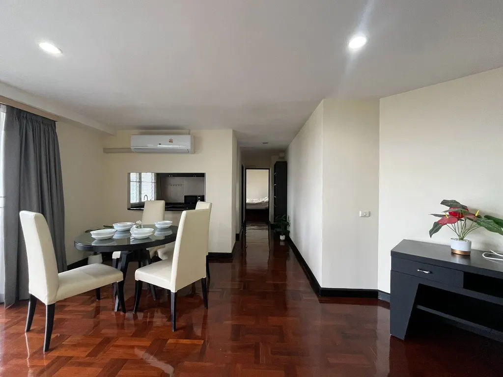 Photo 12 de l'annonce DA-3374963 : appartement de 1 chambres (80 m²) au Charktip Court