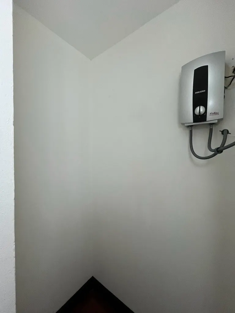Photo 10 de l'annonce DA-3374966 : appartement de 3 chambres (200 m²) au Charktip Court