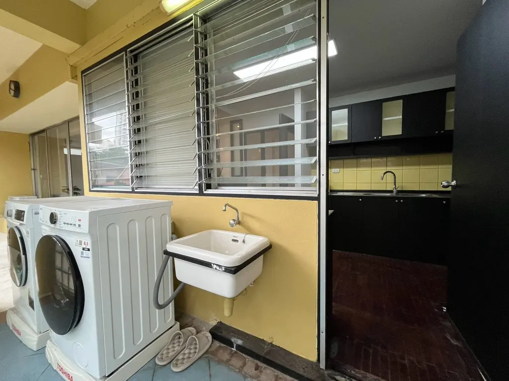 Photo 17 de l'annonce DA-3374966 : appartement de 3 chambres (200 m²) au Charktip Court