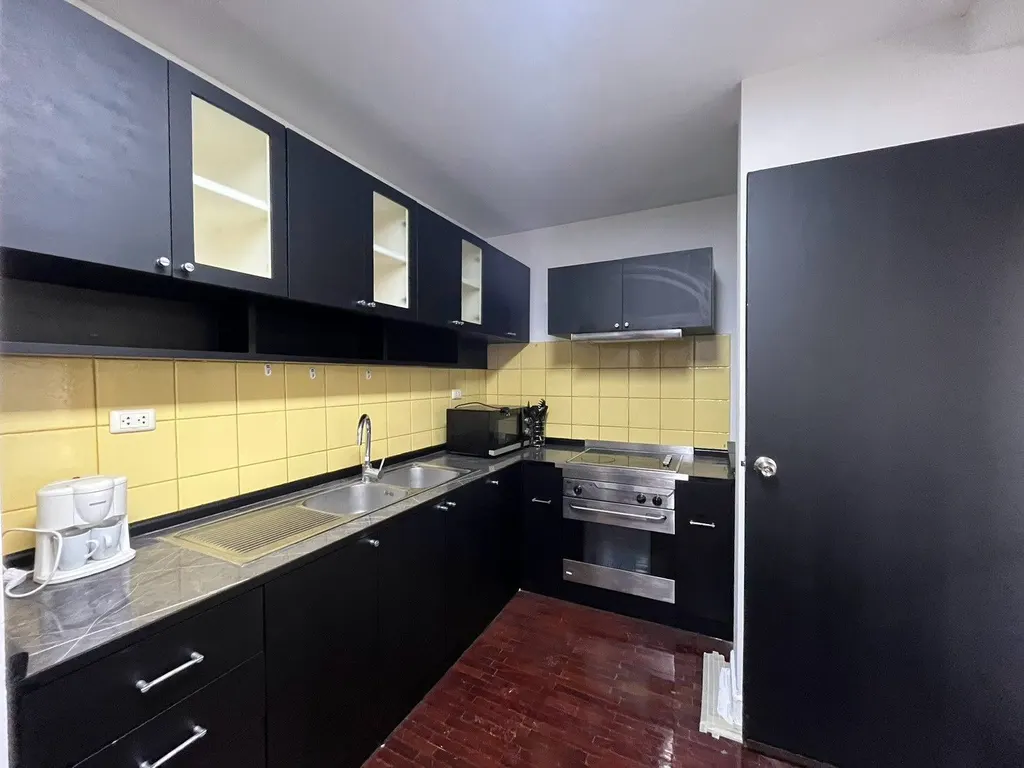 Photo 22 de l'annonce DA-3374966 : appartement de 3 chambres (200 m²) au Charktip Court