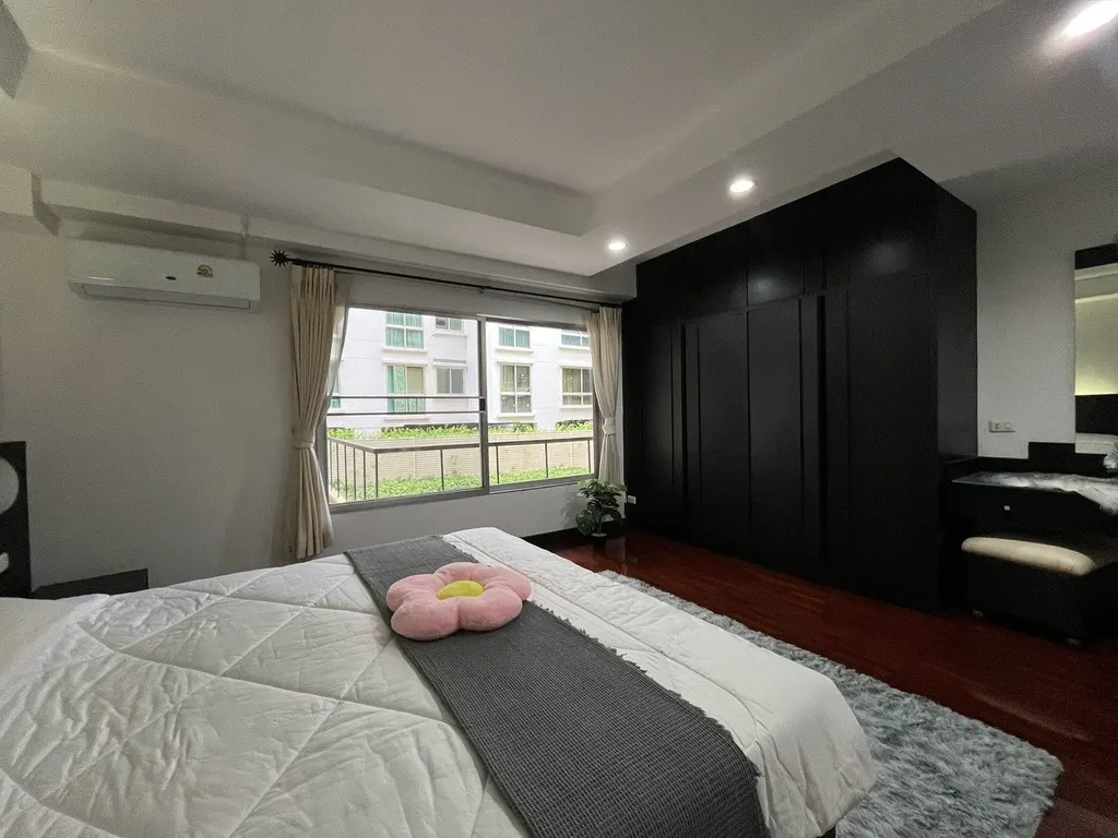 Photo 8 de l'annonce DA-3374966 : appartement de 3 chambres (200 m²) au Charktip Court