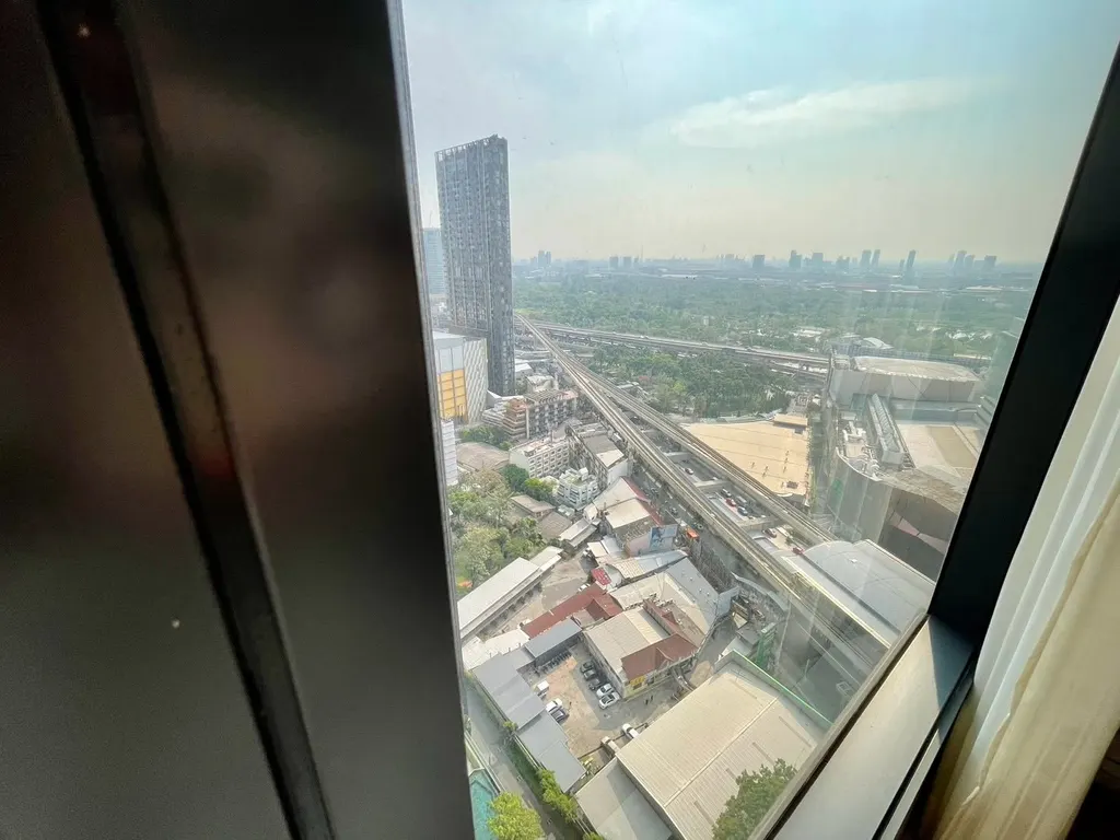 View from the 1-bedroom condo (37.4 sq.m.) at M Ladprao