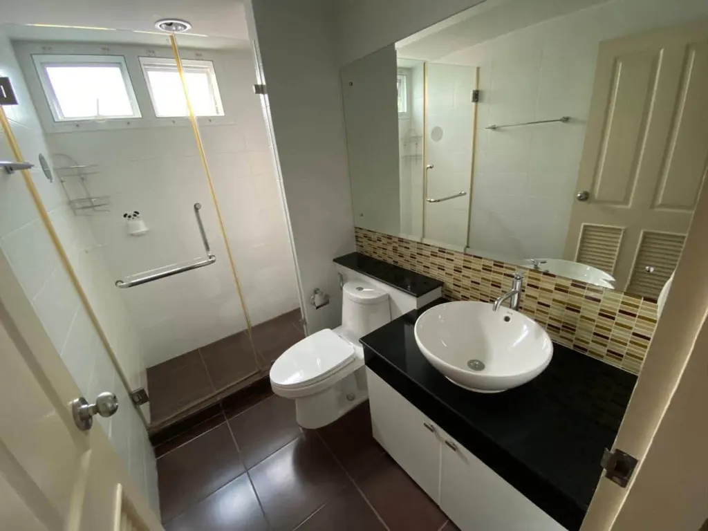 Photo 6 of listing DA-3375073: 1-bedroom condo (58 sq.m.) at The Aree Condominium