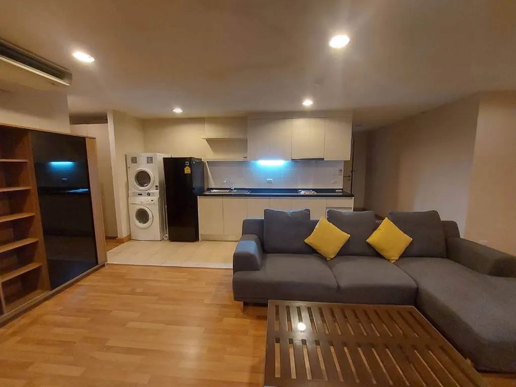 Photo 9 of listing DA-3375073: 1-bedroom condo (58 sq.m.) at The Aree Condominium