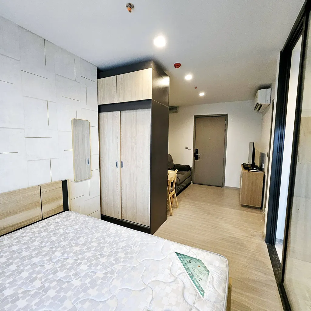 Photo 2 of listing DA-3375076: 1-bedroom condo (27 sq.m.) at Life Asoke Hype