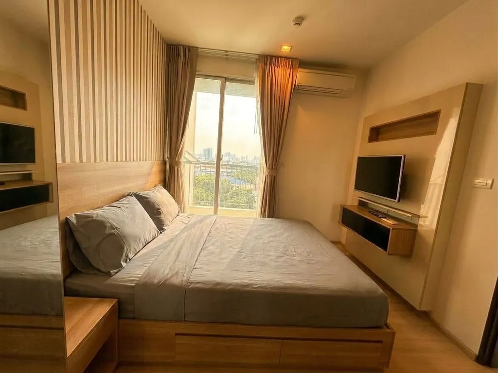 Photo 4 of listing DA-3375087: 1-bedroom condo (35 sq.m.) at Rhythm Sathorn