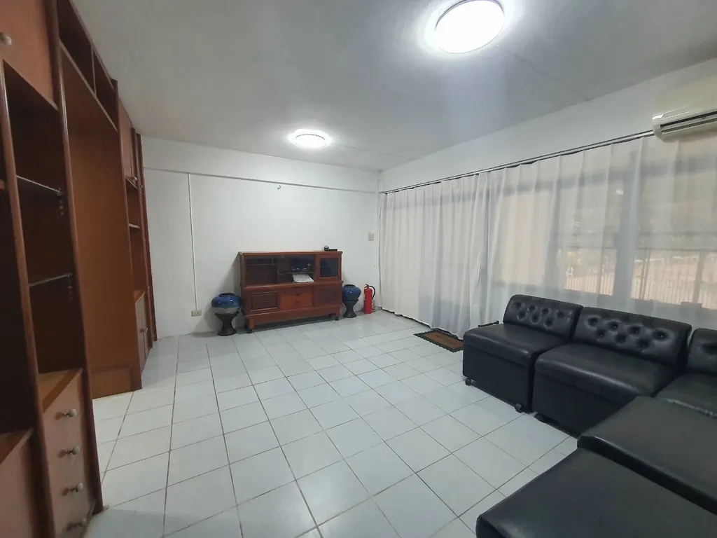Photo 6 of listing DA-3375119: 3-bedroom townhouse (96 sq.m.)