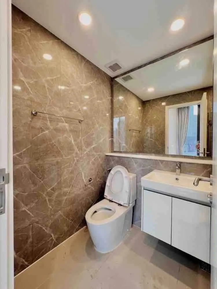 Photo 5 of listing DA-3376651: 2-bedroom condo (40 sq.m.) at Mazarine Ratchayothin