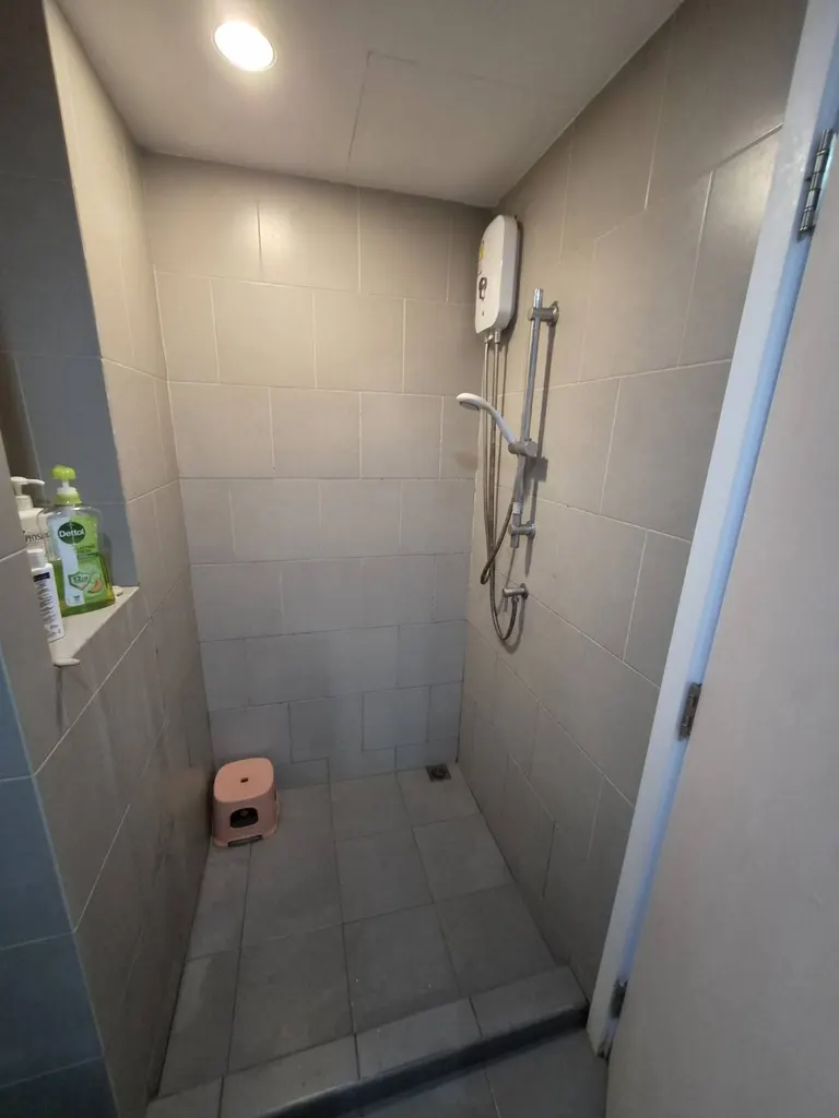 Photo 6 of listing DA-3376655: 1-bedroom condo (32.5 sq.m.) at Chewathai Phetkasem 27