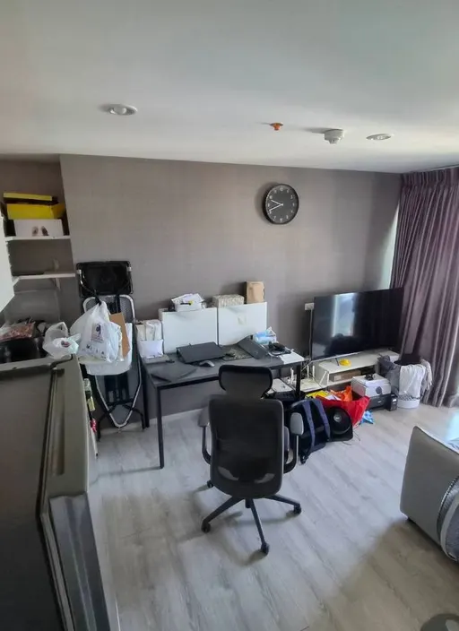 Photo 1 of listing DA-3376655: 1-bedroom condo (32.5 sq.m.) at Chewathai Phetkasem 27