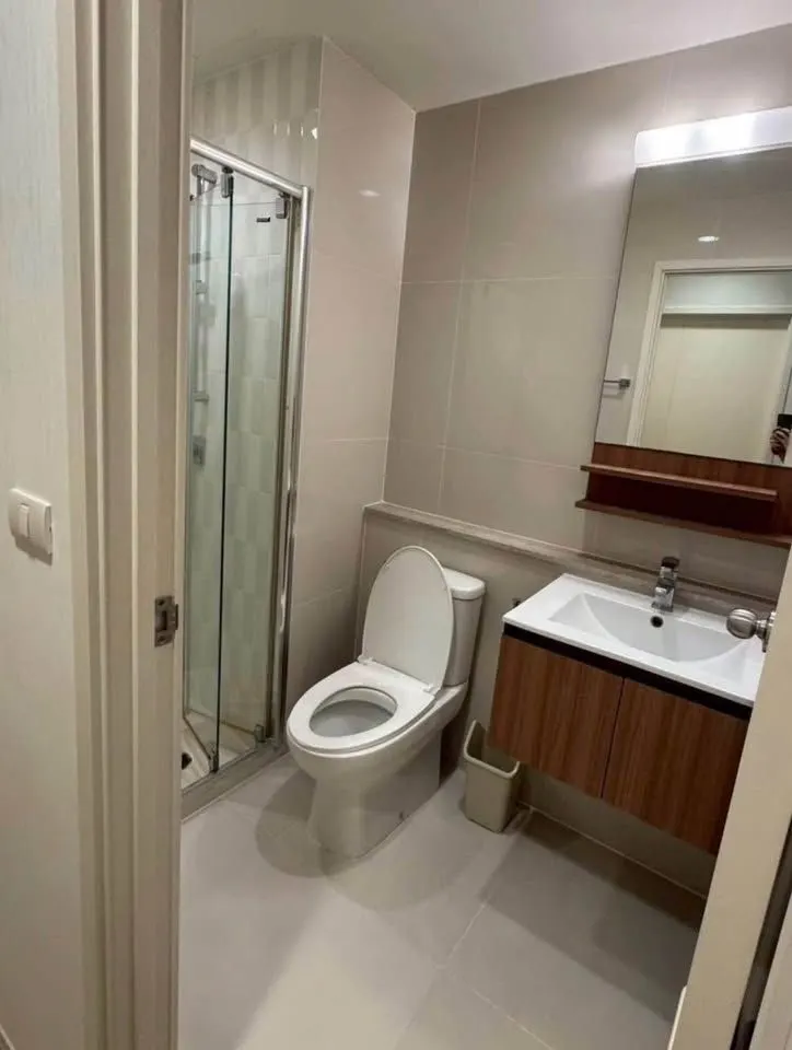 Photo 8 of listing DA-3376939: 2-bedroom condo (60 sq.m.) at Fuse Chan-Sathorn