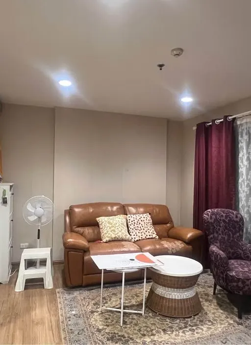 Photo 1 of listing DA-3376939: 2-bedroom condo (60 sq.m.) at Fuse Chan-Sathorn