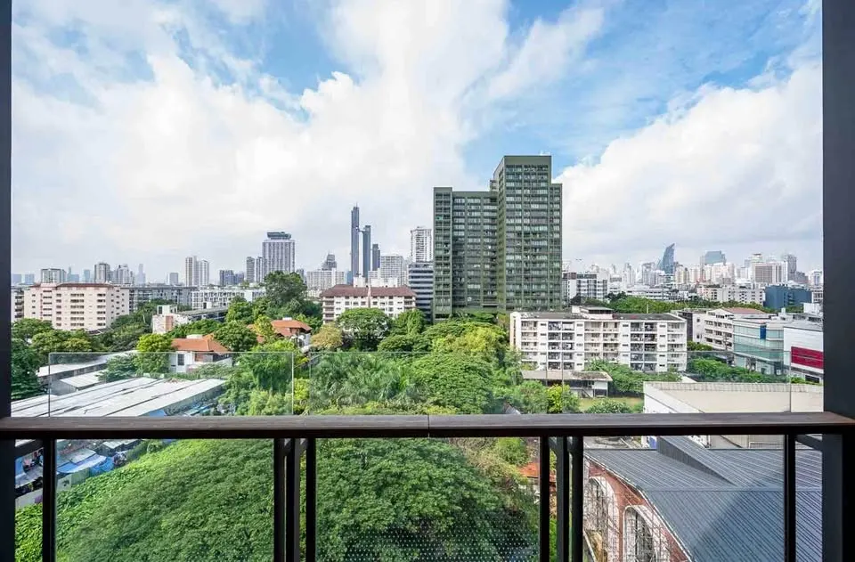 Photo 9 of listing DA-3376953: 1-bedroom condo (125.2 sq.m.) at The Monument Thonglo