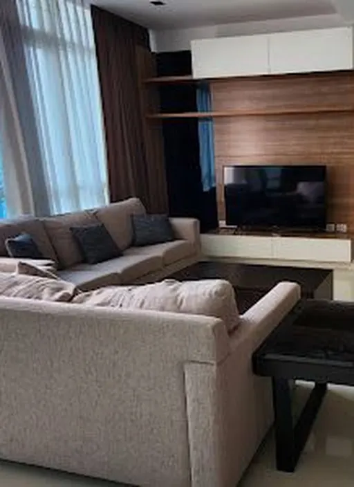 Photo 1 of listing DA-3377151: 4-bedroom condo (209.43 sq.m.) at Athenee Residence