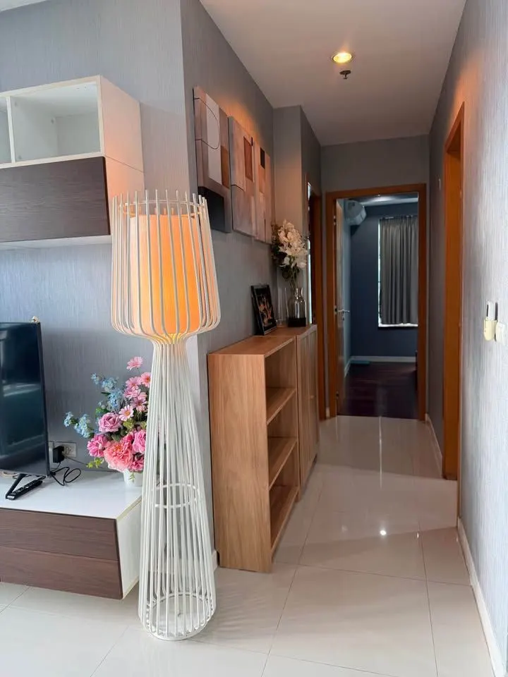 Photo 36 de l'annonce DA-3377391 : condo de 2 chambre(s) (75 m²) au Circle Condominium