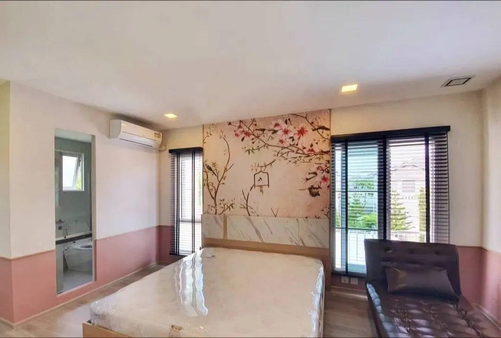 Photo 13 de l'annonce DA-3377645 : maison de 2 chambres (156 m²) à Anya Bangna-Ramkhamhaeng 2