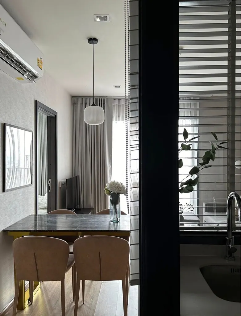 Photo 7 of listing DA-3377673: 2-bedroom condo (51 sq.m.) at The Base Garden Rama 9