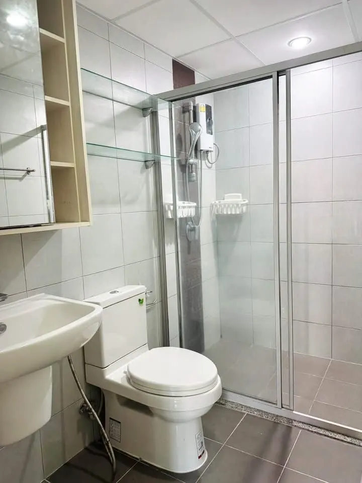 Photo 9 of listing DA-3377789: 2-bedroom condo (57.5 sq.m.) at Supalai City Resort Bearing Station