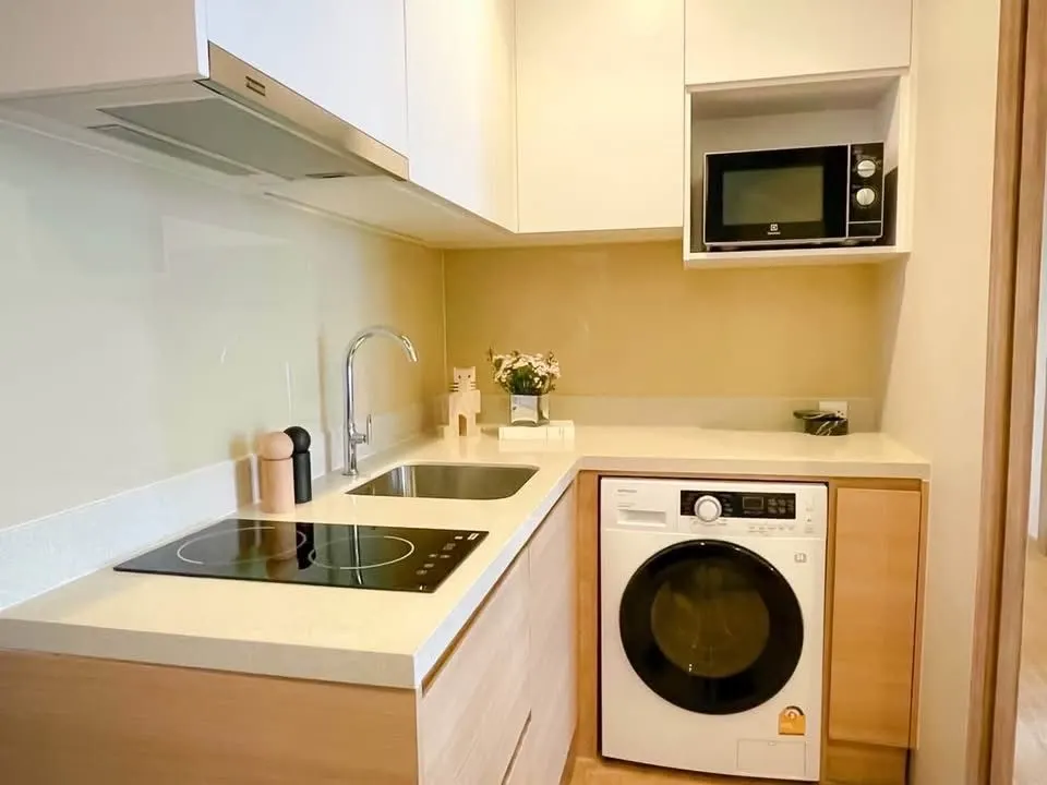 Photo 16 of listing DA-3377813: 2-bedroom condo (65 sq.m.) at Noble Around Sukhumvit 33