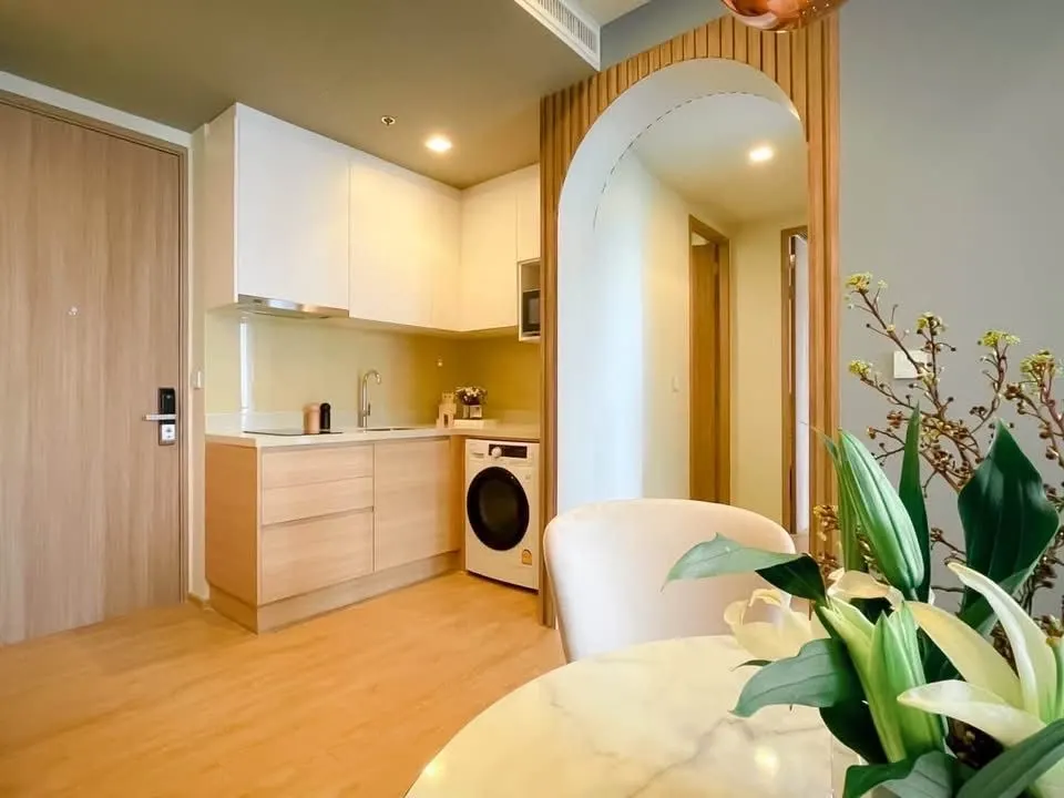 Photo 6 of listing DA-3377813: 2-bedroom condo (65 sq.m.) at Noble Around Sukhumvit 33