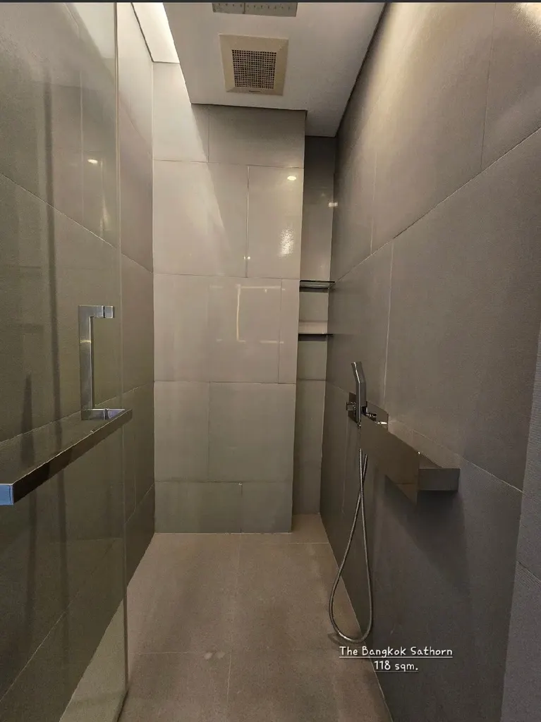Photo 13 de l'annonce DA-3380688 : condo de 2 chambre(s) (118 sq.m.) à The Bangkok Sathorn