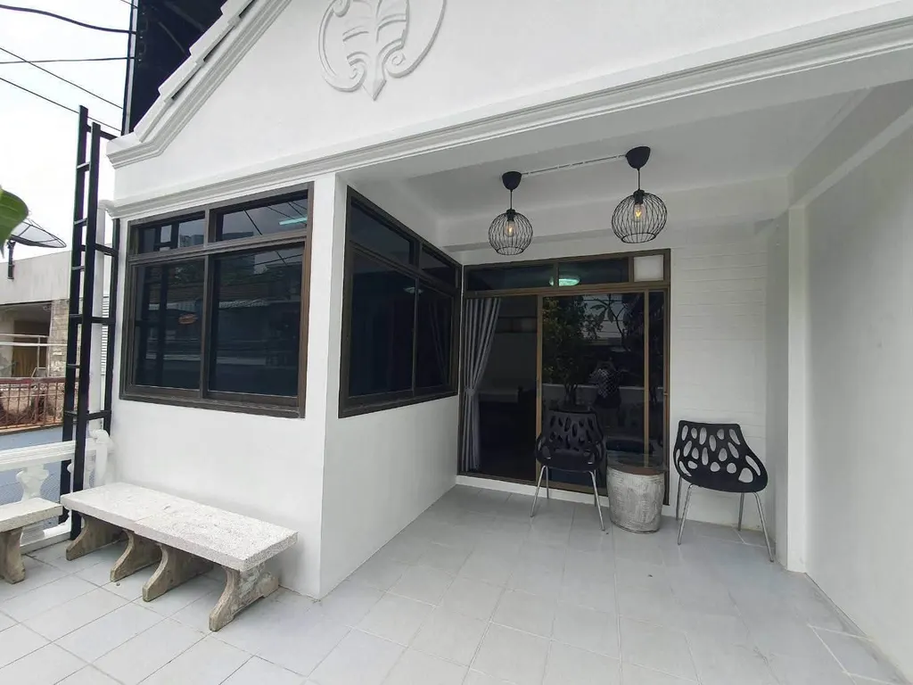 Photo 3 de l'annonce DA-3381380 : maison de ville de 3 chambres (96 m²)