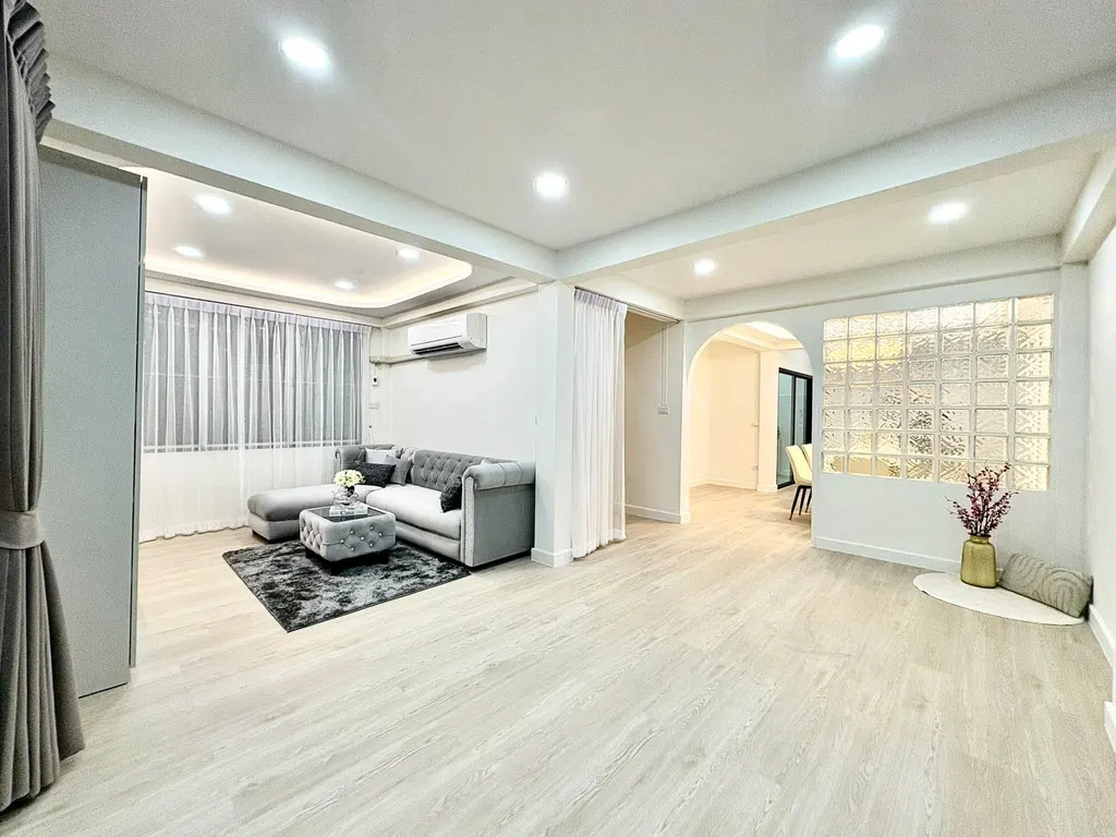 Photo 5 of listing DA-3381663: 5-bedroom house (300 sq.m.)