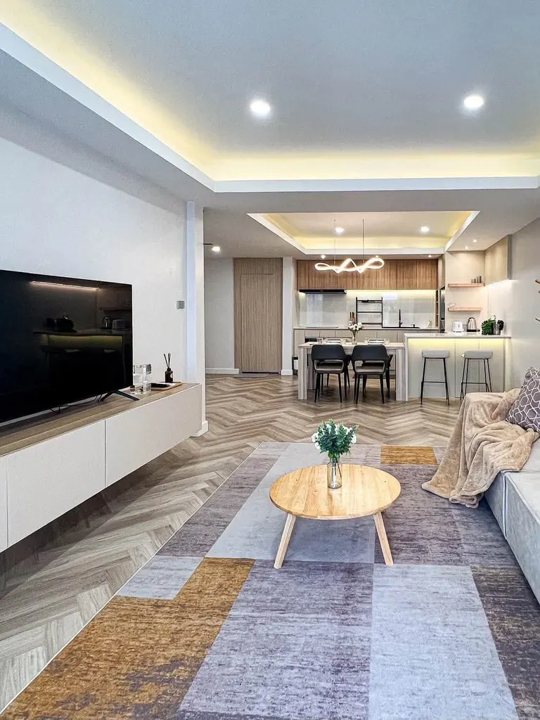 Photo 2 de l'annonce DA-3382754 : maison de ville de 4 chambres (200 m²)