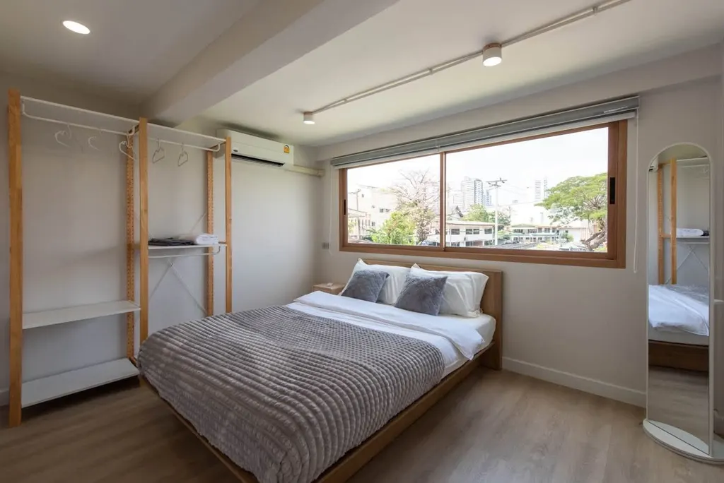 Photo 5 de l'annonce DA-3382754 : maison de ville de 4 chambres (200 m²)
