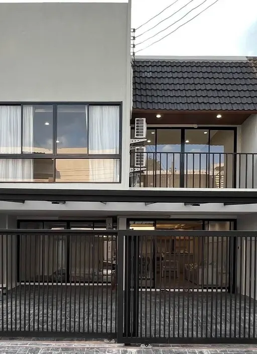 Photo 1 of listing DA-3382754: 4-bedroom townhouse (200 sq.m.)