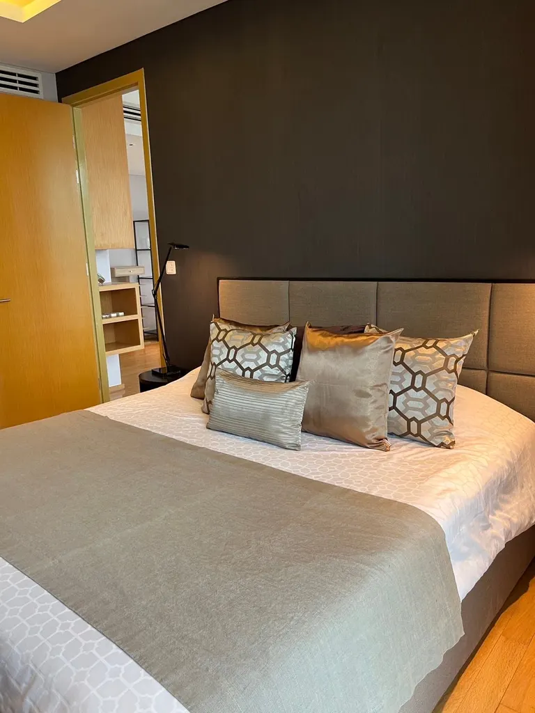 Photo 4 of listing DA-3382841: 1-bedroom condo (66 sq.m.) at Aequa Sukhumvit 49 Condominium