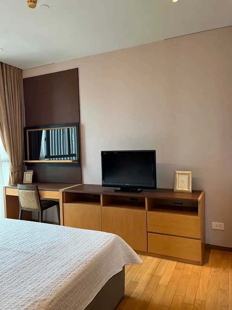 Photo 8 of listing DA-3382854: 1-bedroom condo (66 sq.m.) at Aequa Sukhumvit 49 Condominium