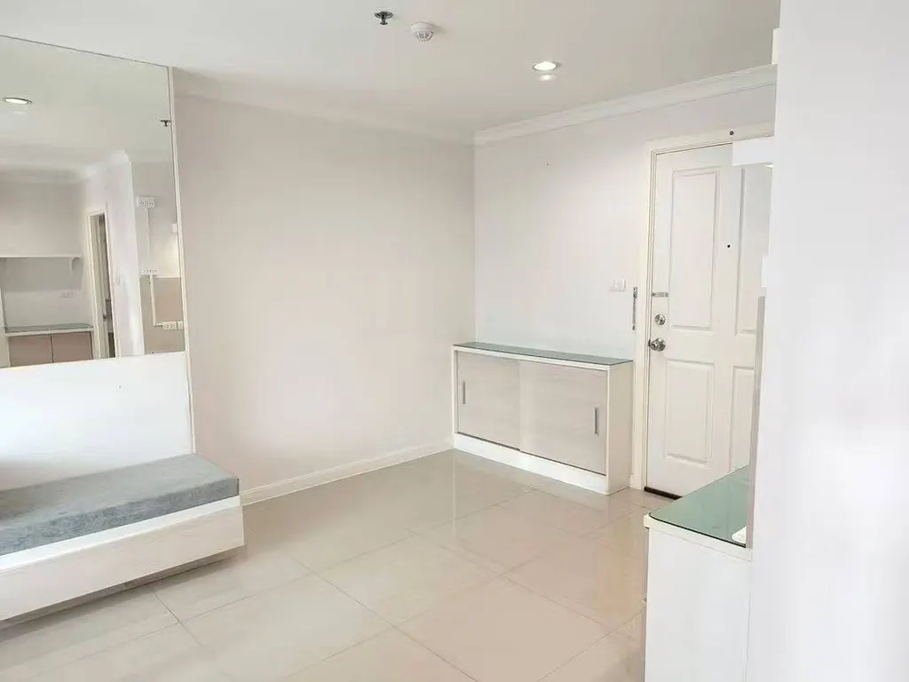 Photo 2 of listing DA-3382903: 1-bedroom condo (37 sq.m.) at Lumpini Place Rama 9–Ratchada