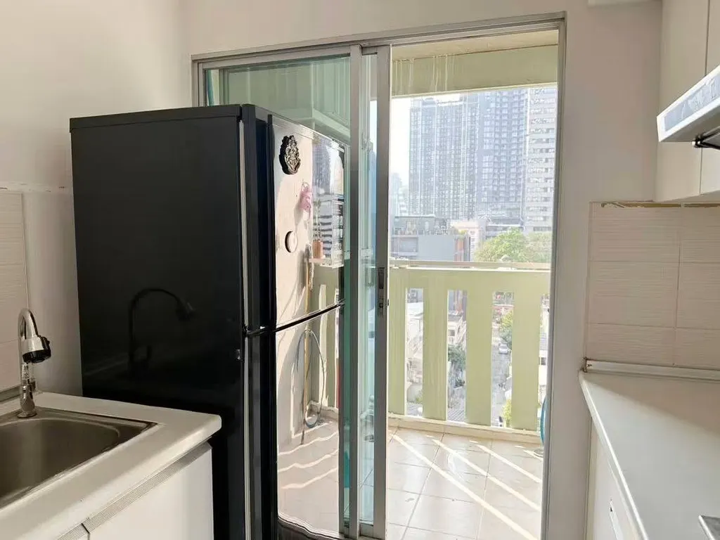 Photo 4 of listing DA-3382903: 1-bedroom condo (37 sq.m.) at Lumpini Place Rama 9–Ratchada