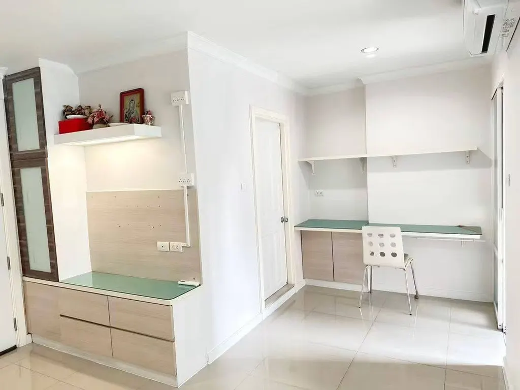 Photo 9 of listing DA-3382903: 1-bedroom condo (37 sq.m.) at Lumpini Place Rama 9–Ratchada