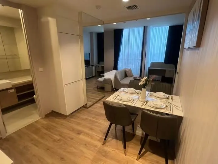 Photo 5 of listing DA-3382958: 1-bedroom condo (33 sq.m.) at Noble Form Thonglor