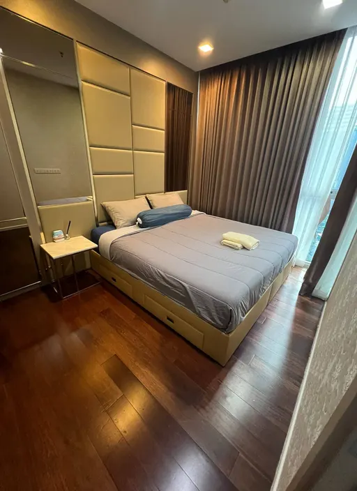Photo 1 of listing DA-3383469: 2-bedroom condo (58 sq.m.) at Hyde Sukhumvit 11