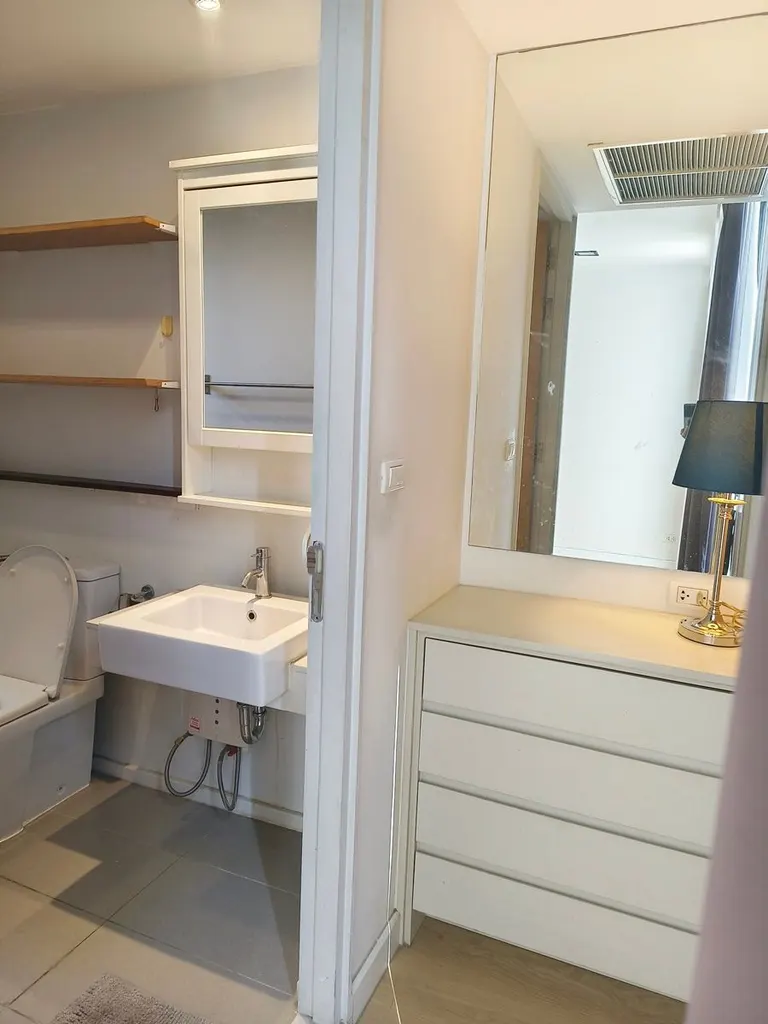 Foto 6 del anuncio DA-3383857: condominio de 2 dormitorio(s) (65 sq.m.) en The Nest Ploenchit