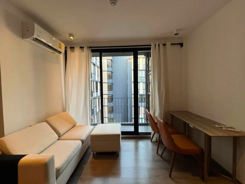Photo 2 of listing DA-3384891: 1-bedroom condo (32.35 sq.m.) at Lyss Condo Ratchayothin