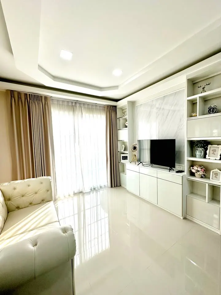 Photo 2 of listing DA-3384992: 3-bedroom house (151 sq.m.) at Golden Neo Bangna-Suan Luang