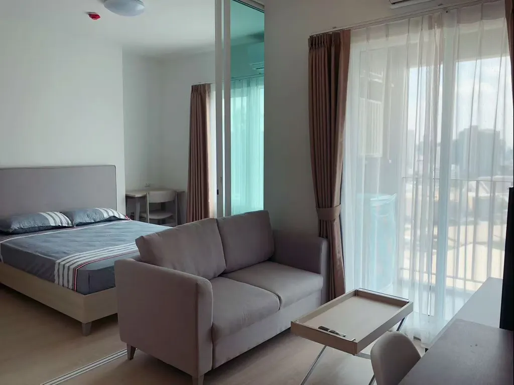 Photo 1 of listing DA-3385253: 1-bedroom condo (30 sq.m.) at Chapter One Eco (Ratchada-HuaiKhwang)