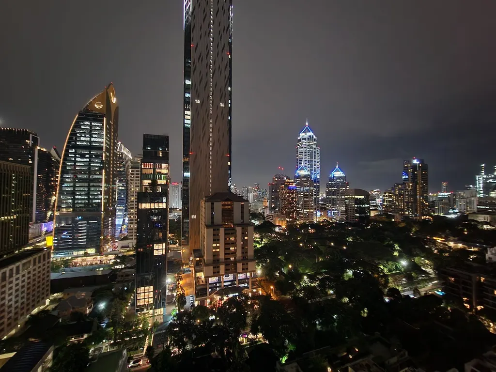 Photo 10 of listing DA-3385819: 1-bedroom condo (82 sq.m.) at SCOPE Langsuan