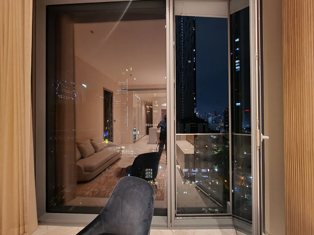 Photo 7 of listing DA-3385819: 1-bedroom condo (82 sq.m.) at SCOPE Langsuan