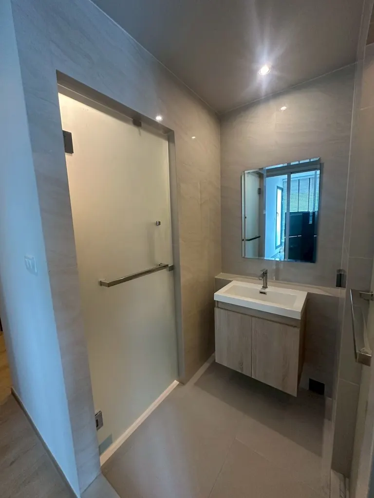 Photo 13 of listing DA-3385821: 2-bedroom condo (48.2 sq.m.) at Centric Ari Station