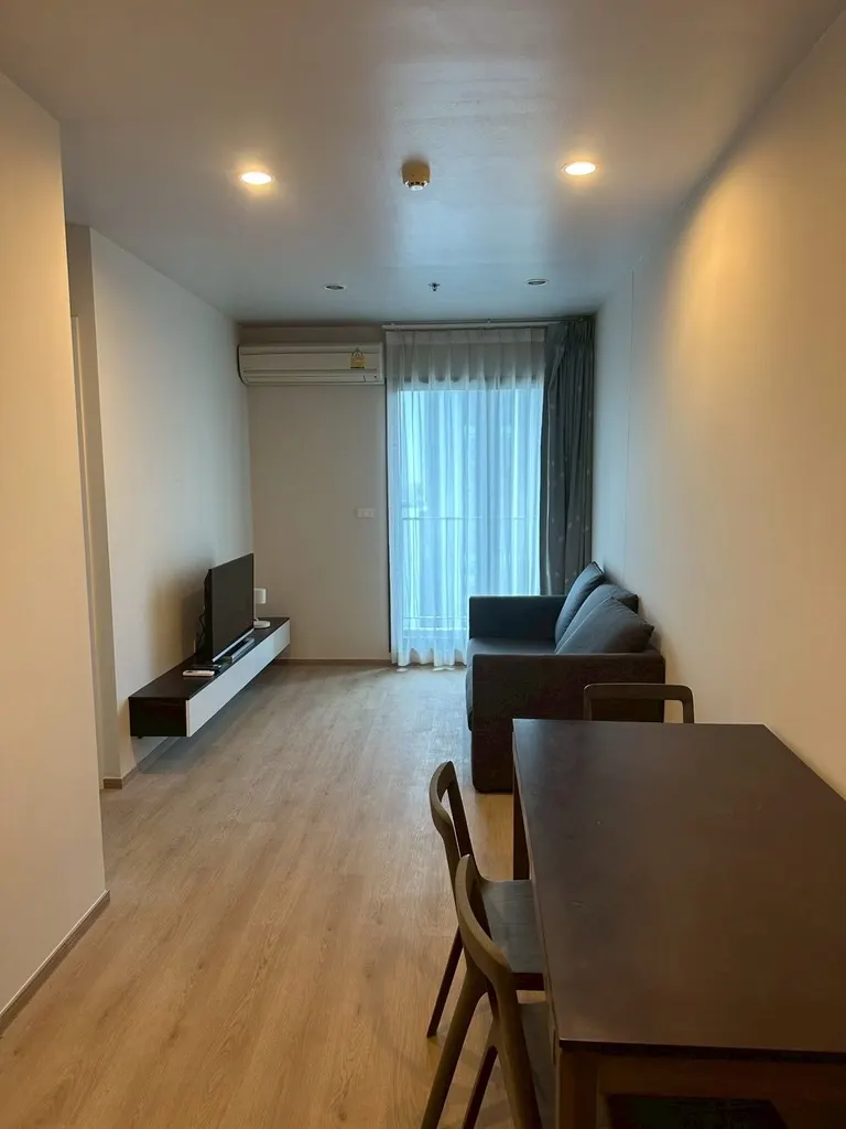 Photo 2 of listing DA-3385821: 2-bedroom condo (48.2 sq.m.) at Centric Ari Station