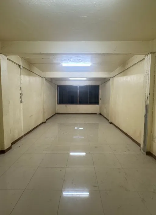 Photo 1 of listing DA-3385912: commercial building (shophouse) (46.9 sq.m.) in Phrom Phong